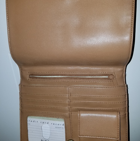 SOLD-Crossbody / Shoulder Nine West Purse - Picture 3 of 6